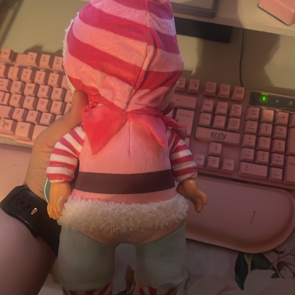 Cry Babies Tiny Cuddles Christmas - 9" Baby - Picture 4 of 10